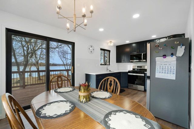 2997 Smith Lake ROAD, West Bend, WI 53090