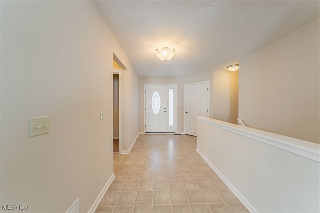 506 Water Pointe Lane, Brunswick Hills, OH 44212