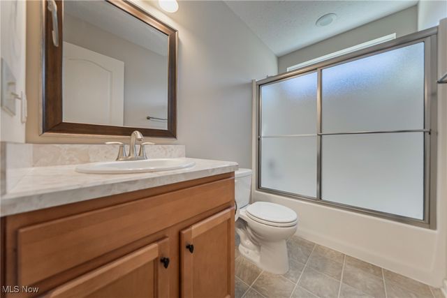 506 Water Pointe Lane, Brunswick Hills, OH 44212