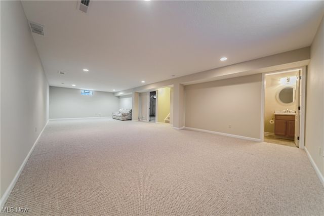 506 Water Pointe Lane, Brunswick Hills, OH 44212