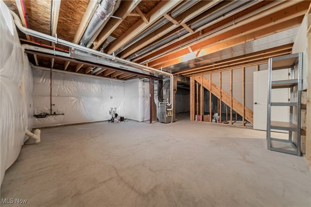 506 Water Pointe Lane, Brunswick Hills, OH 44212