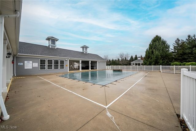 506 Water Pointe Lane, Brunswick Hills, OH 44212