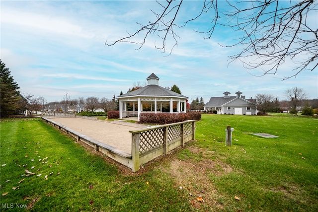 506 Water Pointe Lane, Brunswick Hills, OH 44212