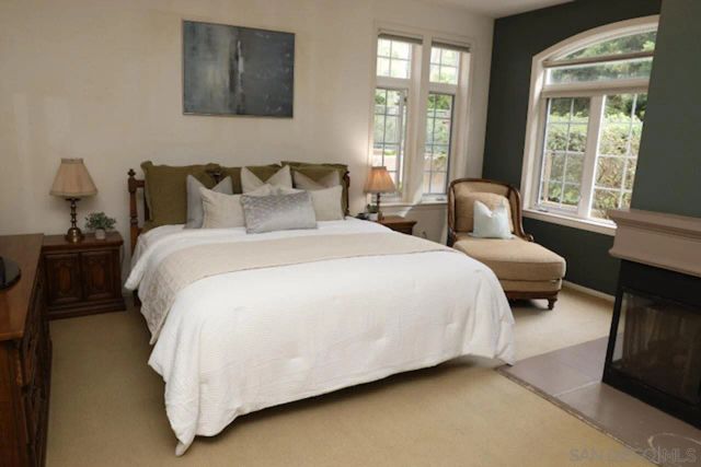 2862 Torrey Pines Rd, La Jolla, CA 92037