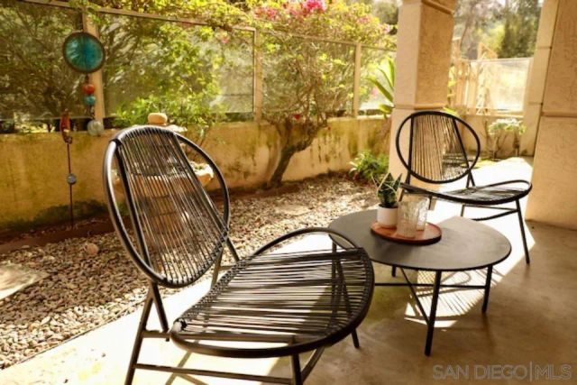 2862 Torrey Pines Rd, La Jolla, CA 92037