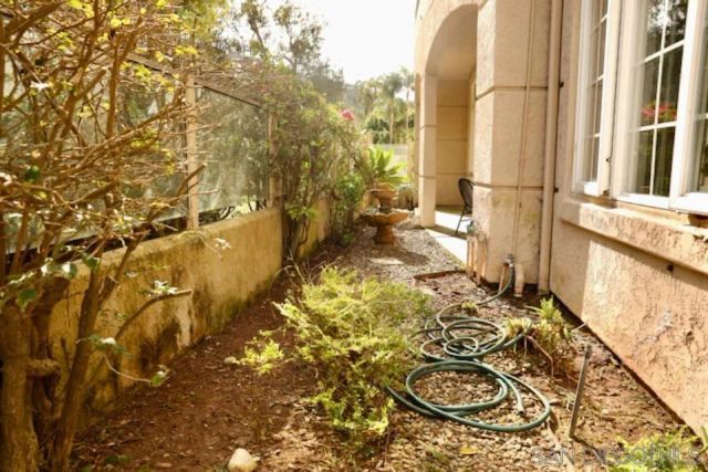 2862 Torrey Pines Rd, La Jolla, CA 92037