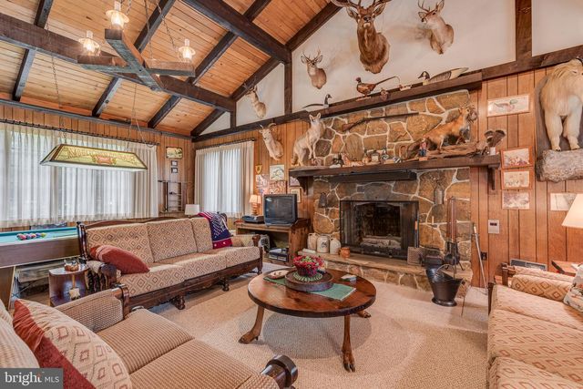 801 PERKINS LN, Edgewater Park, NJ 08010