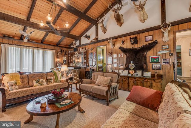 801 PERKINS LN, Edgewater Park, NJ 08010