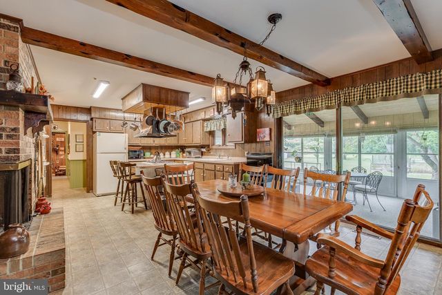 801 PERKINS LN, Edgewater Park, NJ 08010