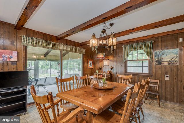 801 PERKINS LN, Edgewater Park, NJ 08010