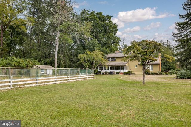 801 PERKINS LN, Edgewater Park, NJ 08010