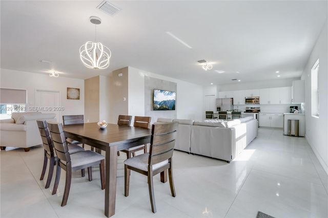 19100 SW 132nd Place, Miami, FL 33177