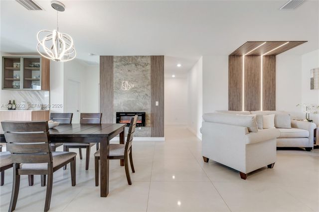 19100 SW 132nd Place, Miami, FL 33177