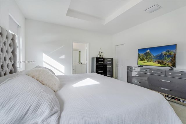 19100 SW 132nd Place, Miami, FL 33177
