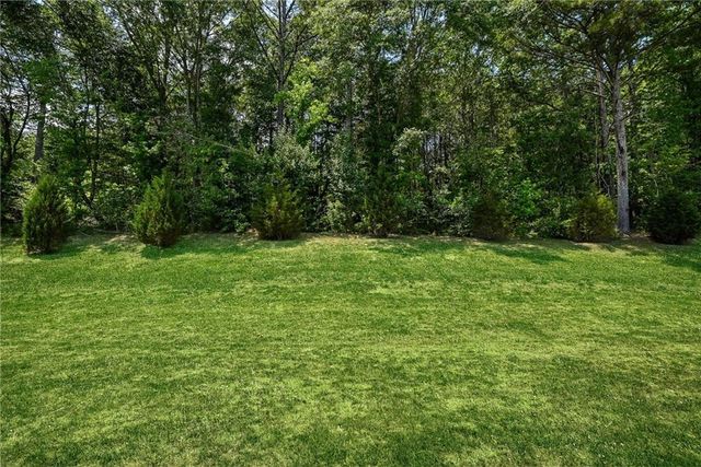 2699 Greenbelt Road, Snellville, GA 30078