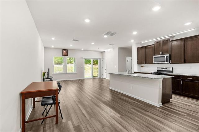 2699 Greenbelt Road, Snellville, GA 30078