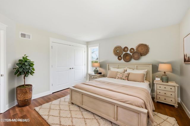 50 Breton Harbors Drive, Toms River, NJ 08753