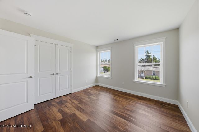 50 Breton Harbors Drive, Toms River, NJ 08753