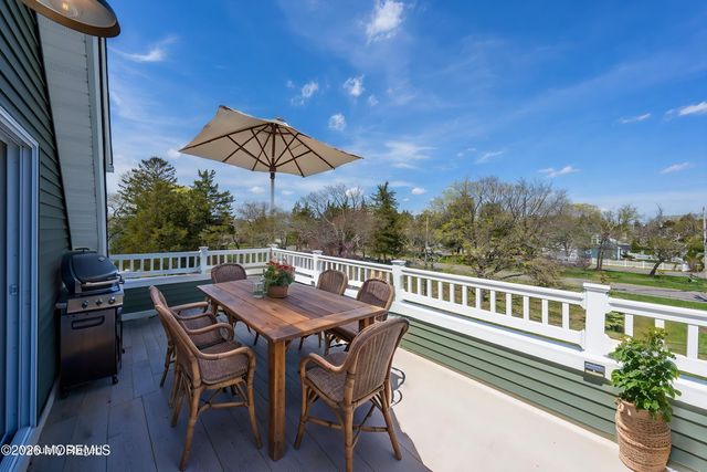 50 Breton Harbors Drive, Toms River, NJ 08753