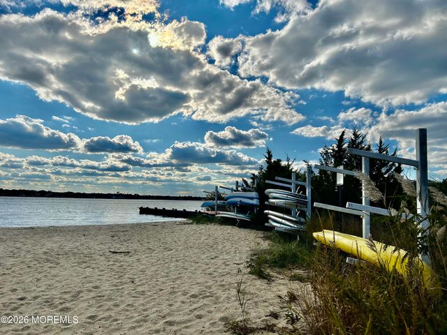 50 Breton Harbors Drive, Toms River, NJ 08753