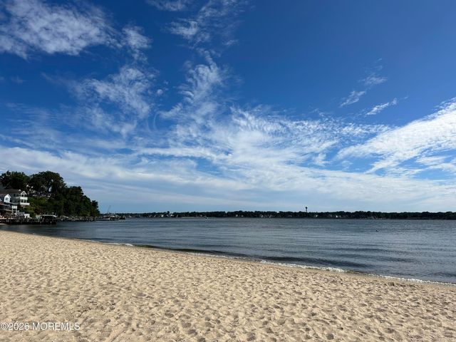 50 Breton Harbors Drive, Toms River, NJ 08753