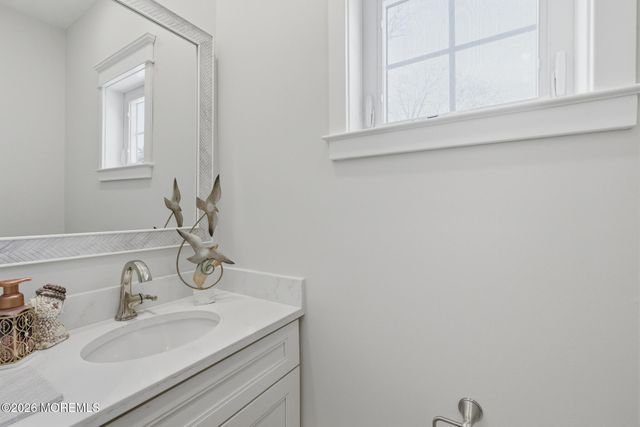 50 Breton Harbors Drive, Toms River, NJ 08753