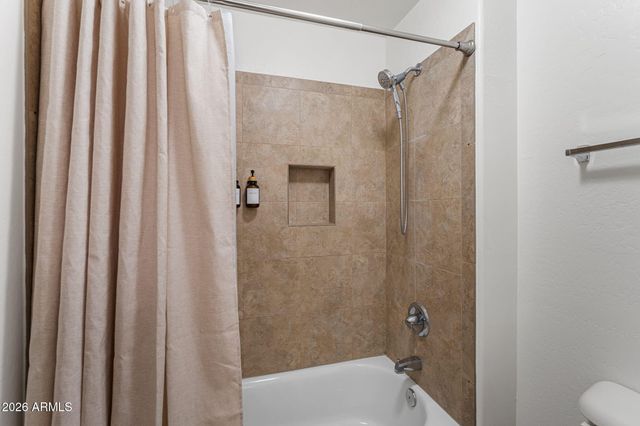 9430 E MISSION Lane 113, Scottsdale, AZ 85258