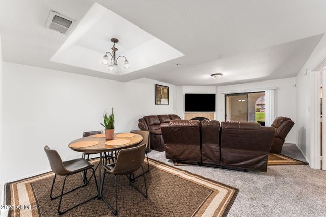 9430 E MISSION Lane 113, Scottsdale, AZ 85258