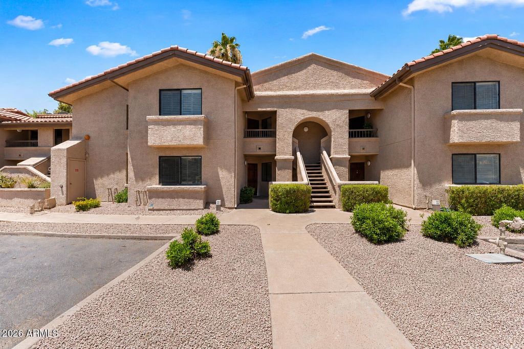 9430 E MISSION Lane 113, Scottsdale, AZ 85258