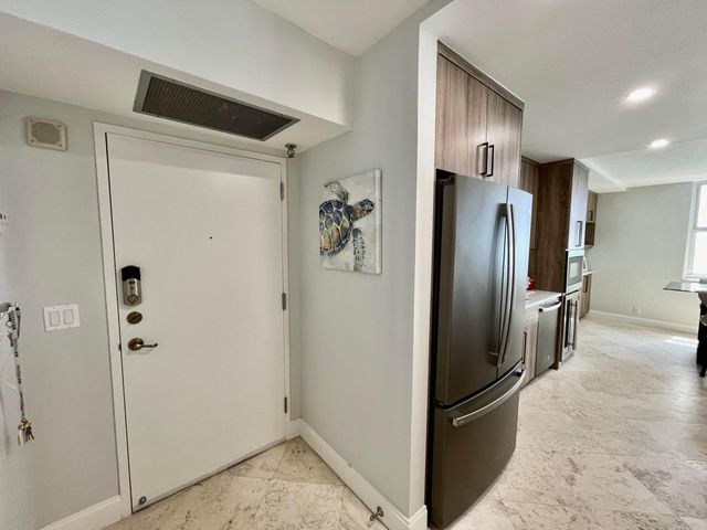 5440 N Ocean Drive 1107, Singer Island, FL 33404