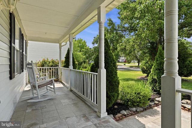 5703 POMPANO CT, Waldorf, MD 20603