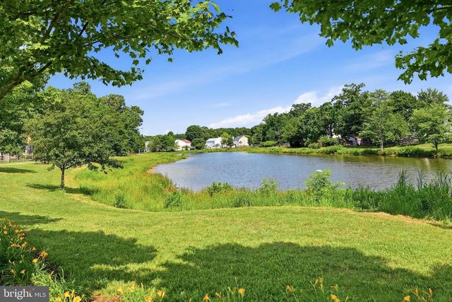 5703 POMPANO CT, Waldorf, MD 20603