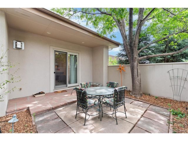 6 Augusta Dr, Littleton, CO 80123