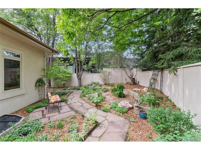 6 Augusta Dr, Littleton, CO 80123