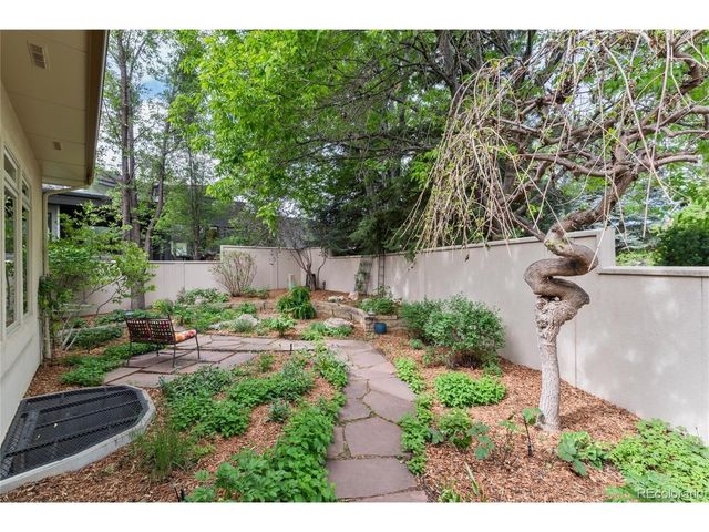 6 Augusta Dr, Littleton, CO 80123