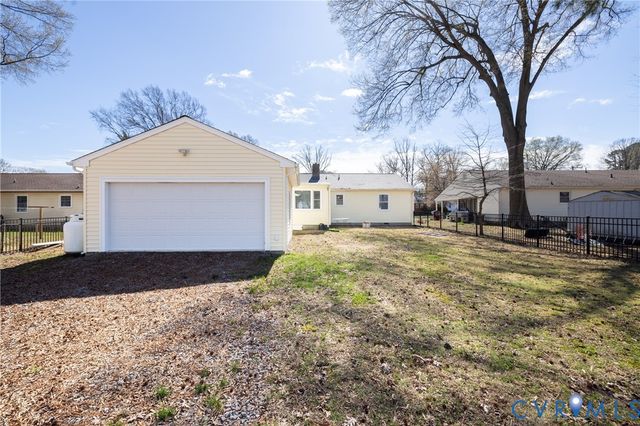 3211 Saint Charles St, Hopewell, VA 23860