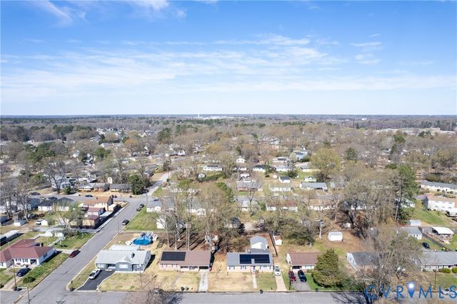 3211 Saint Charles St, Hopewell, VA 23860