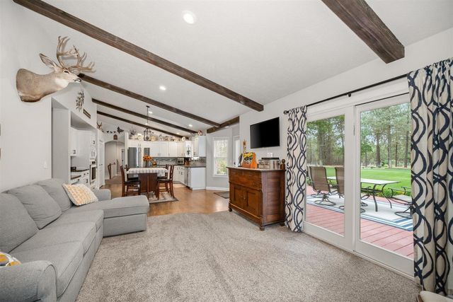 19505 N Newport Rd, Colbert, WA 99005