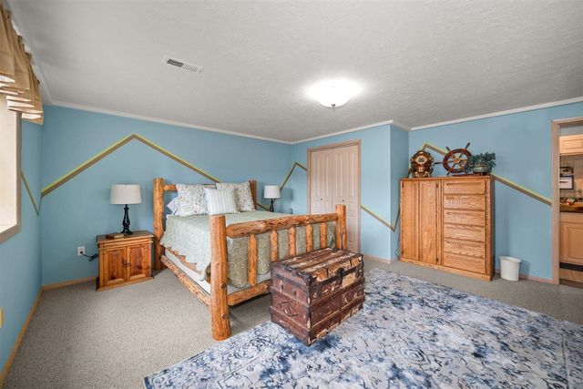 19505 N Newport Rd, Colbert, WA 99005