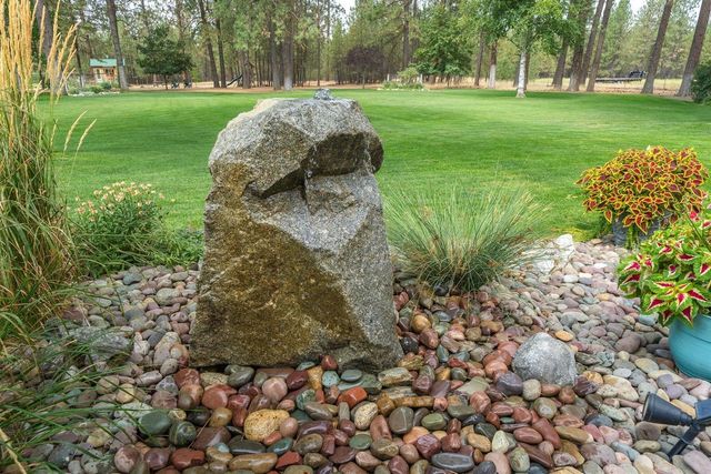 19505 N Newport Rd, Colbert, WA 99005