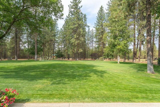 19505 N Newport Rd, Colbert, WA 99005