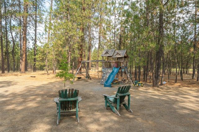 19505 N Newport Rd, Colbert, WA 99005