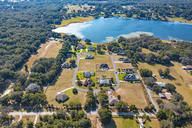1103 MYRTLE BREEZES COURT, Fruitland Park, FL 34731