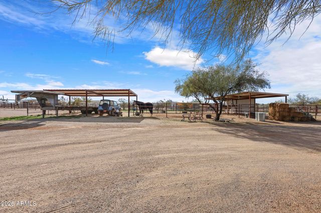 40424 N 251ST Avenue, Morristown, AZ 85342