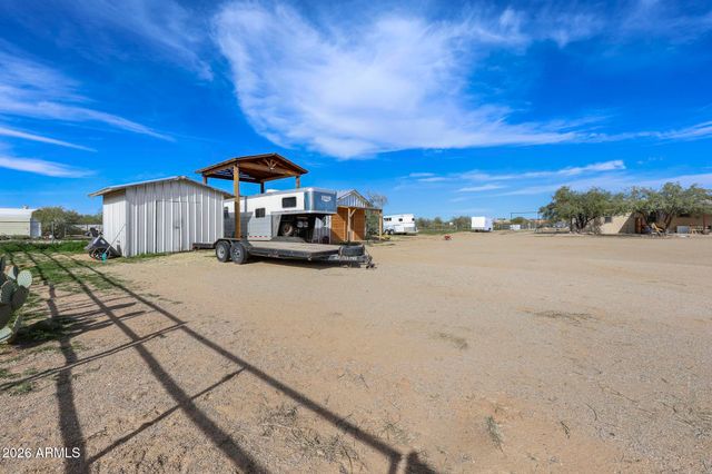 40424 N 251ST Avenue, Morristown, AZ 85342