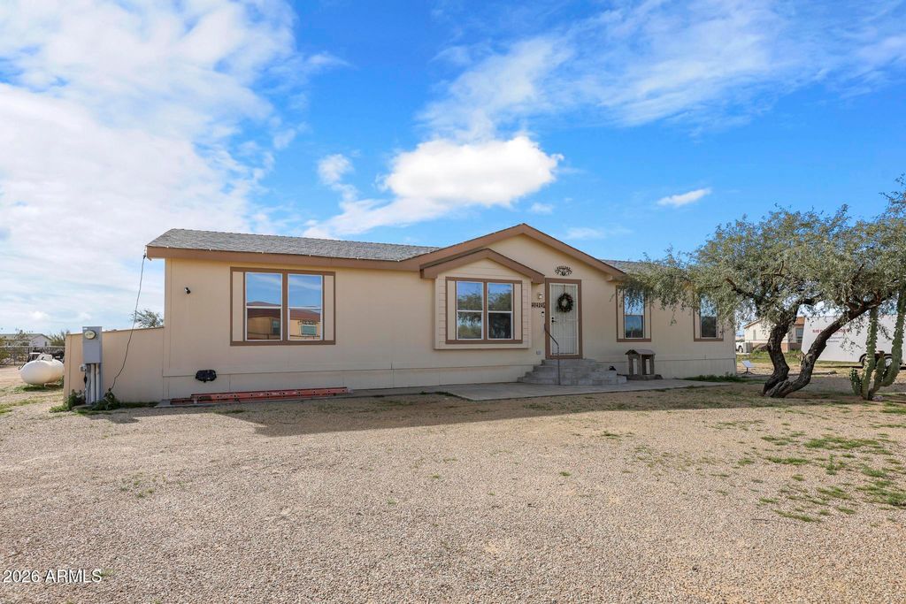 40424 N 251ST Avenue, Morristown, AZ 85342 — photo 2
