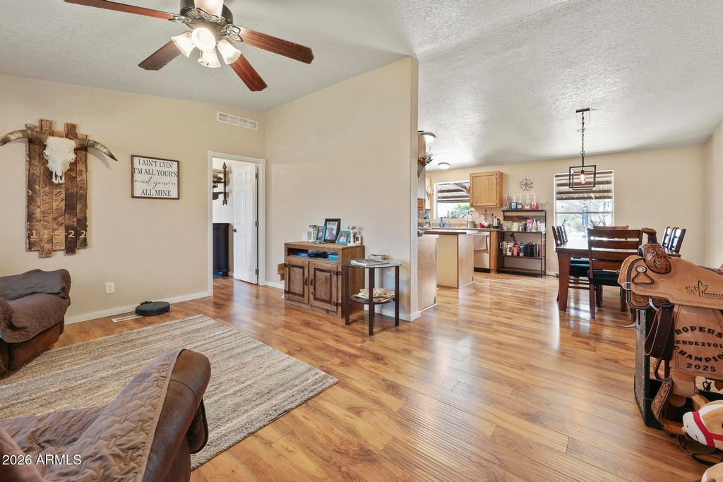 40424 N 251ST Avenue, Morristown, AZ 85342 — photo 4
