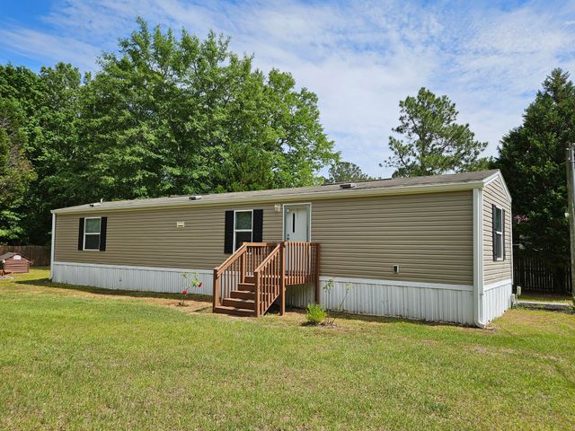 2719 Mallett Road, Manning, SC 29102