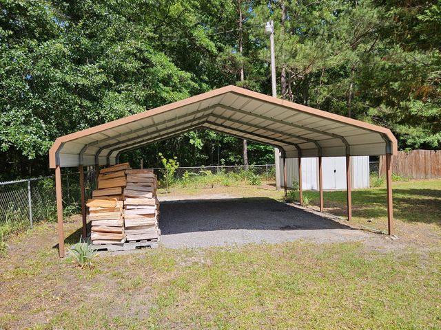 2719 Mallett Road, Manning, SC 29102