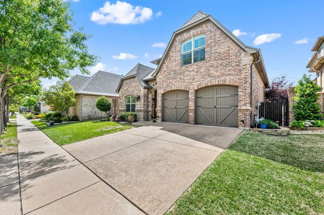 724 E Hill Street, Keller, TX 76248